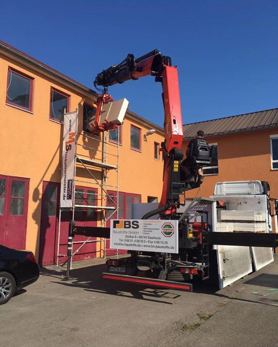 Trotz schönem Wetter muss der Trockenbau auch gemacht werden!!!